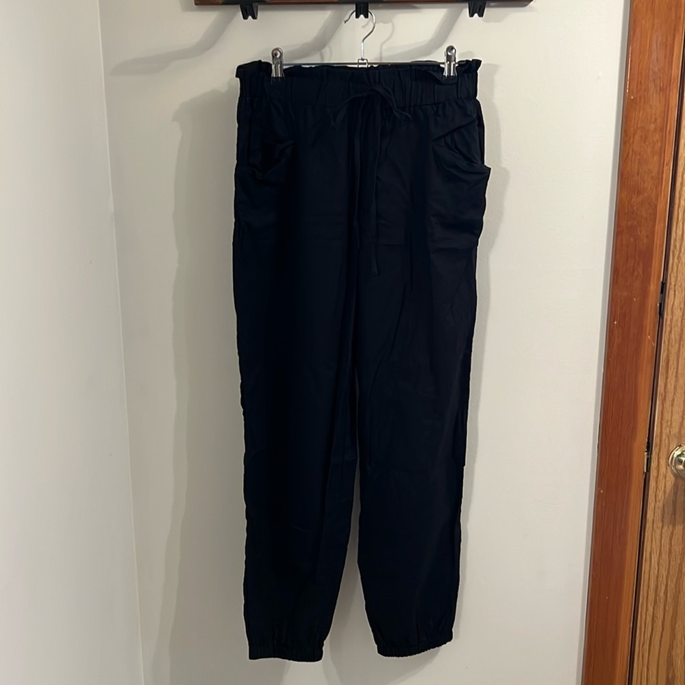 SHEIN light weight drawstring joggers